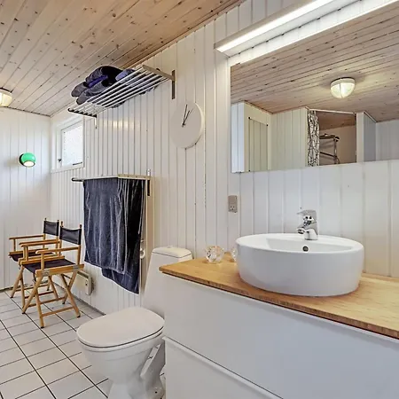 Feriehus Druscilla - 650m From The Sea By Interhome